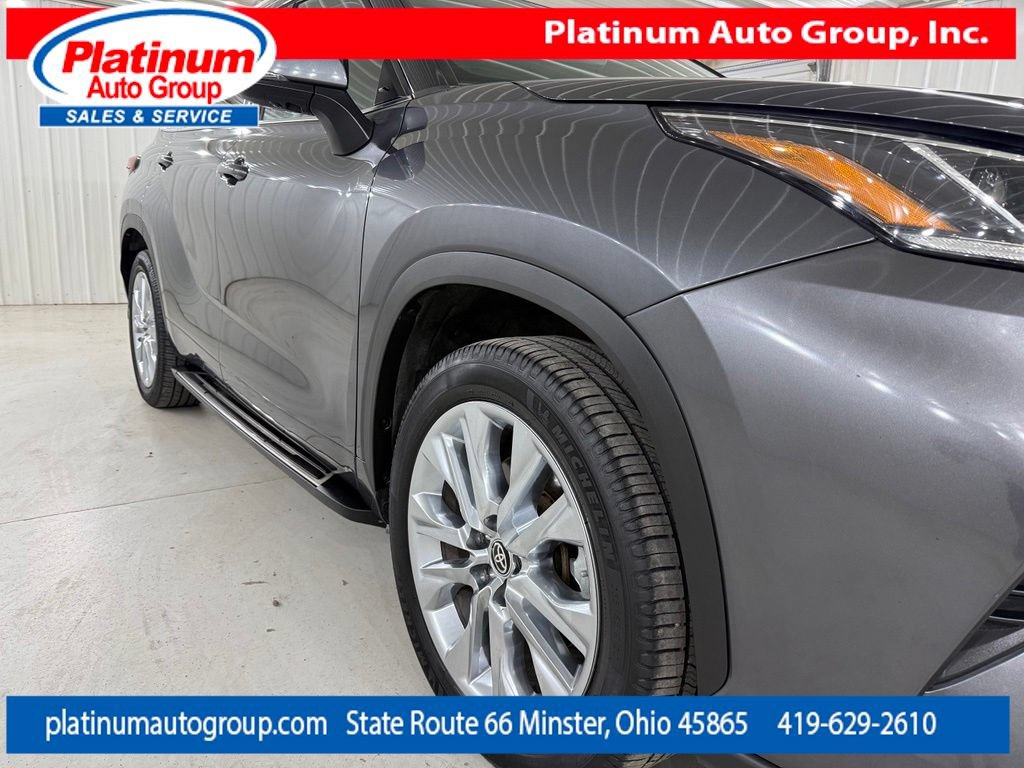 Used 2020 Toyota Highlander Limited FWD image 51