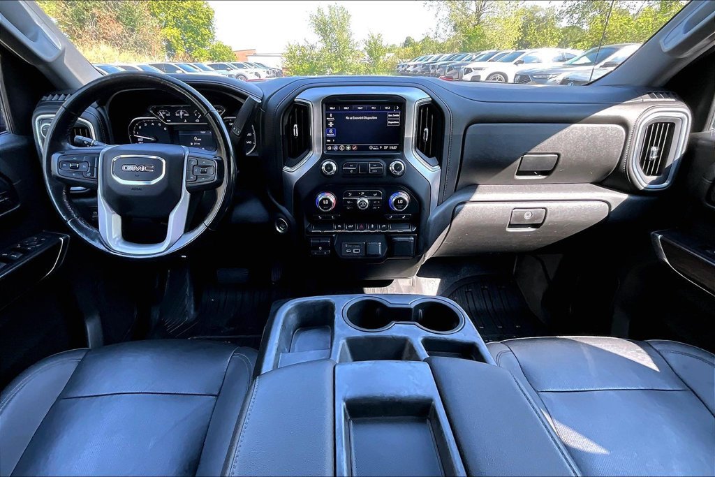 Used 2021 GMC Sierra 1500 SLT w/ LPO, GMC Protection Package AWD/4WD image 18