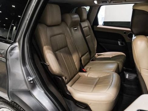 Used 2019 Land Rover Range Rover Sport HSE AWD/4WD image 31