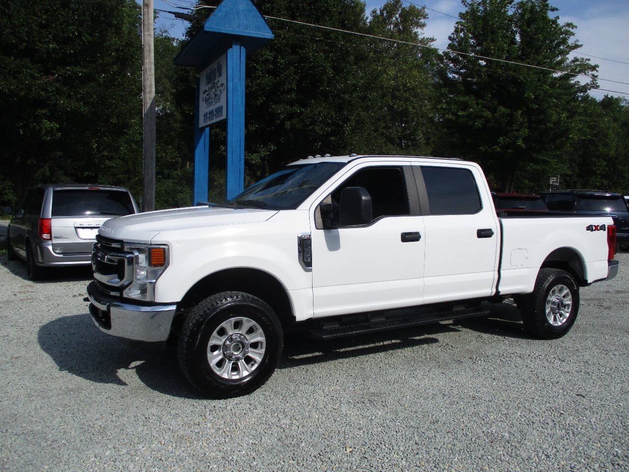 Used 2021 Ford F250 XL w/ STX Appearance Package AWD/4WD image 1