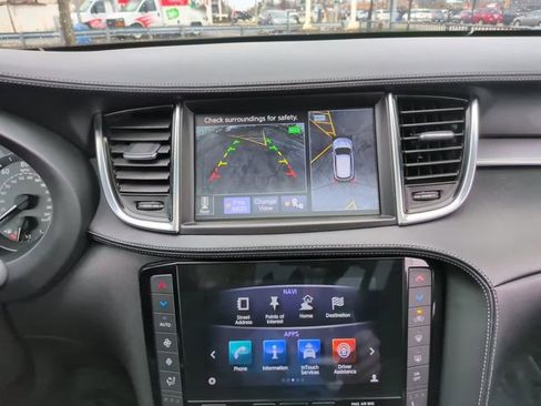 Used 2019 INFINITI QX50 Essential w/ Premium Heat Package image 28