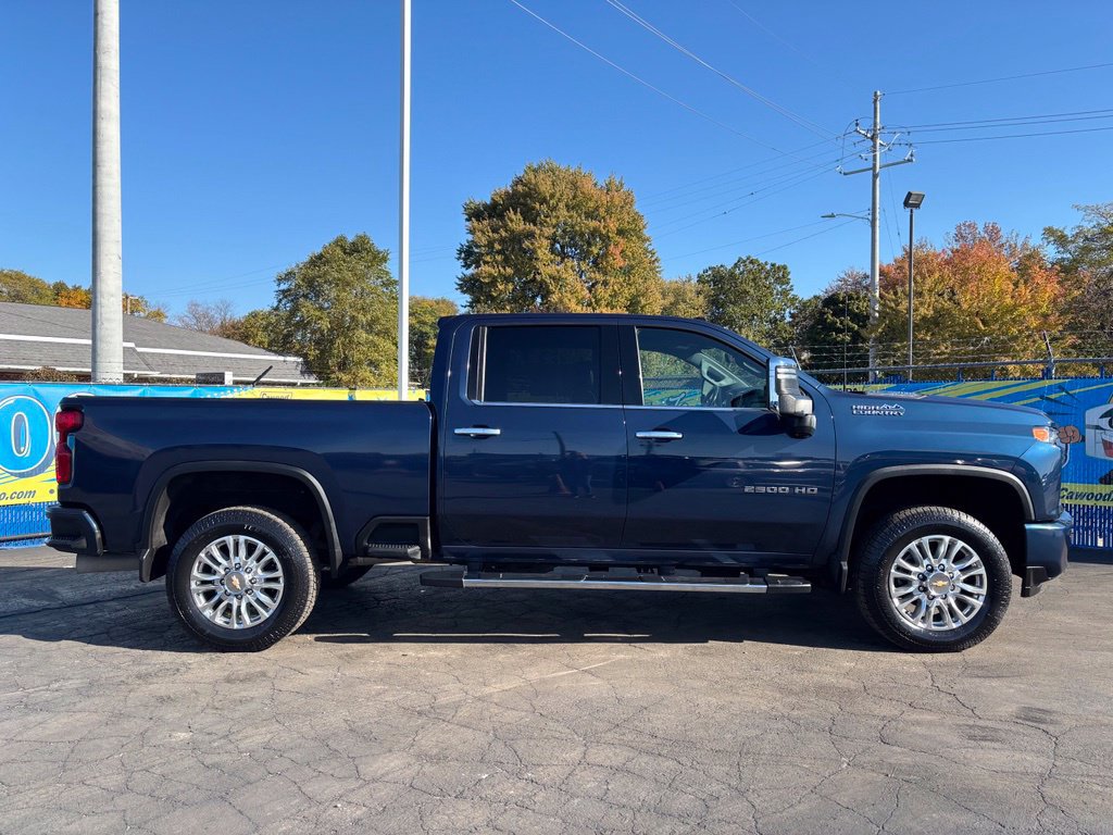 Used 2021 Chevrolet Silverado 2500 High Country w/ Z71 Off-Road Package AWD/4WD image 2
