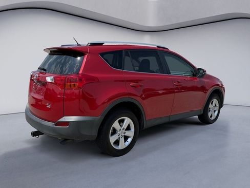 Used 2013 Toyota RAV4 XLE AWD/4WD image 5