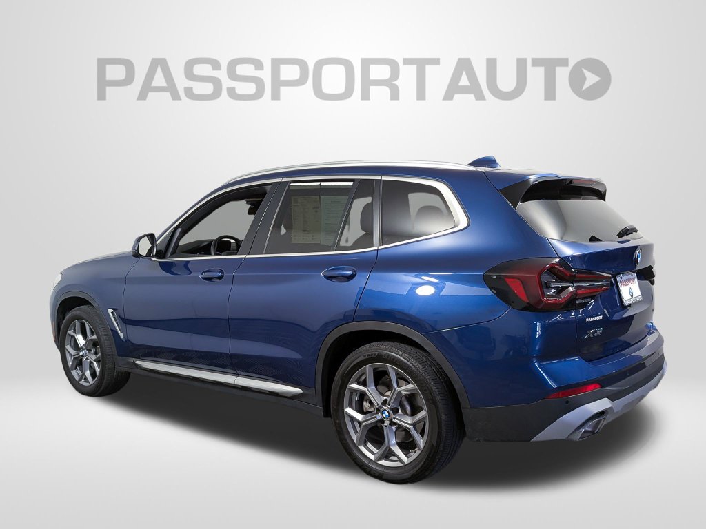 Certified 2024 BMW X3 xDrive30i w/ Premium Package AWD/4WD image 3