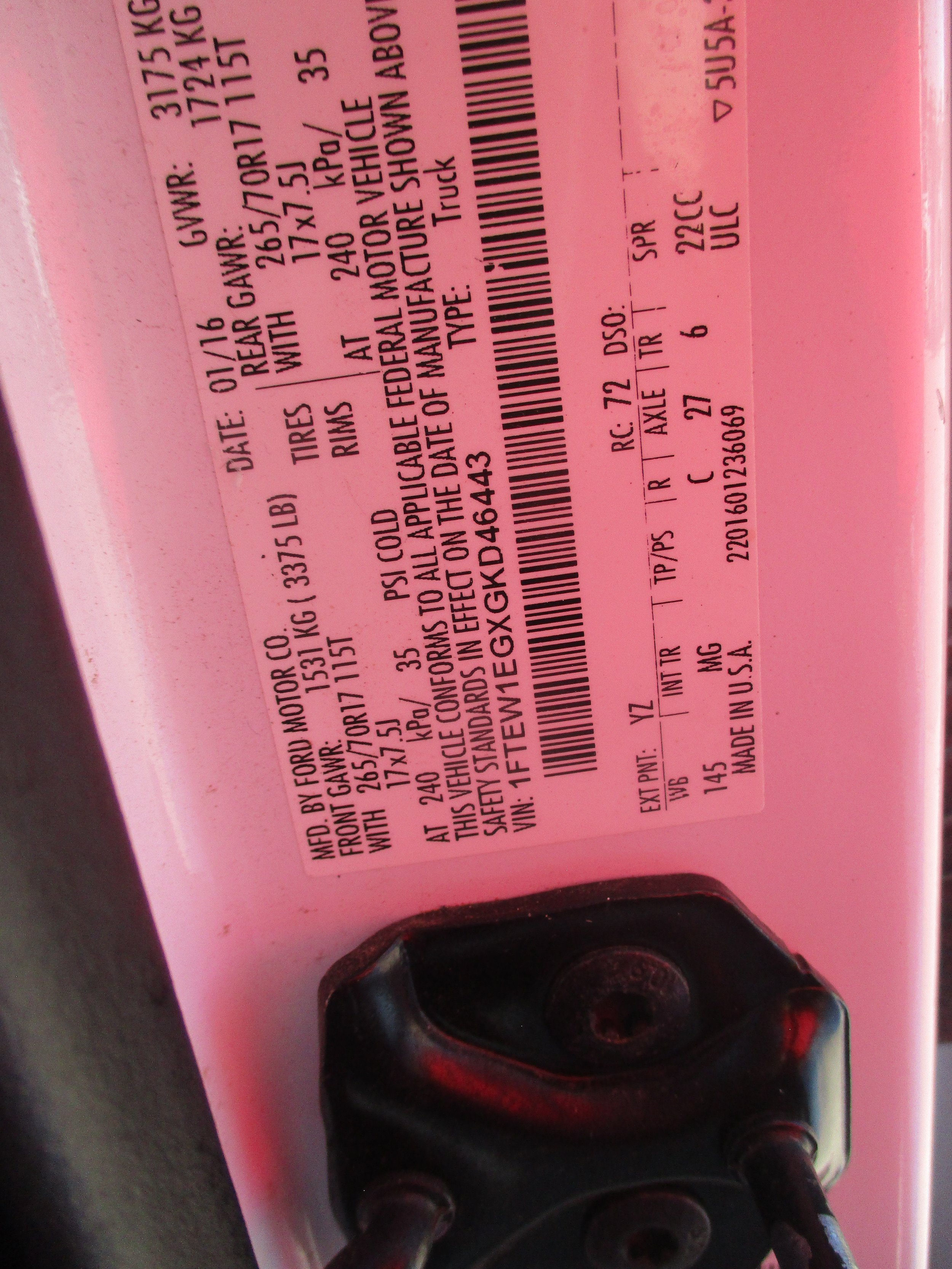 Used 2016 Ford F150 XLT AWD/4WD image 24