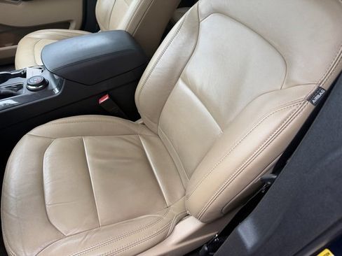 Used 2017 Ford Explorer XLT w/ Equipment Group 202A image 15