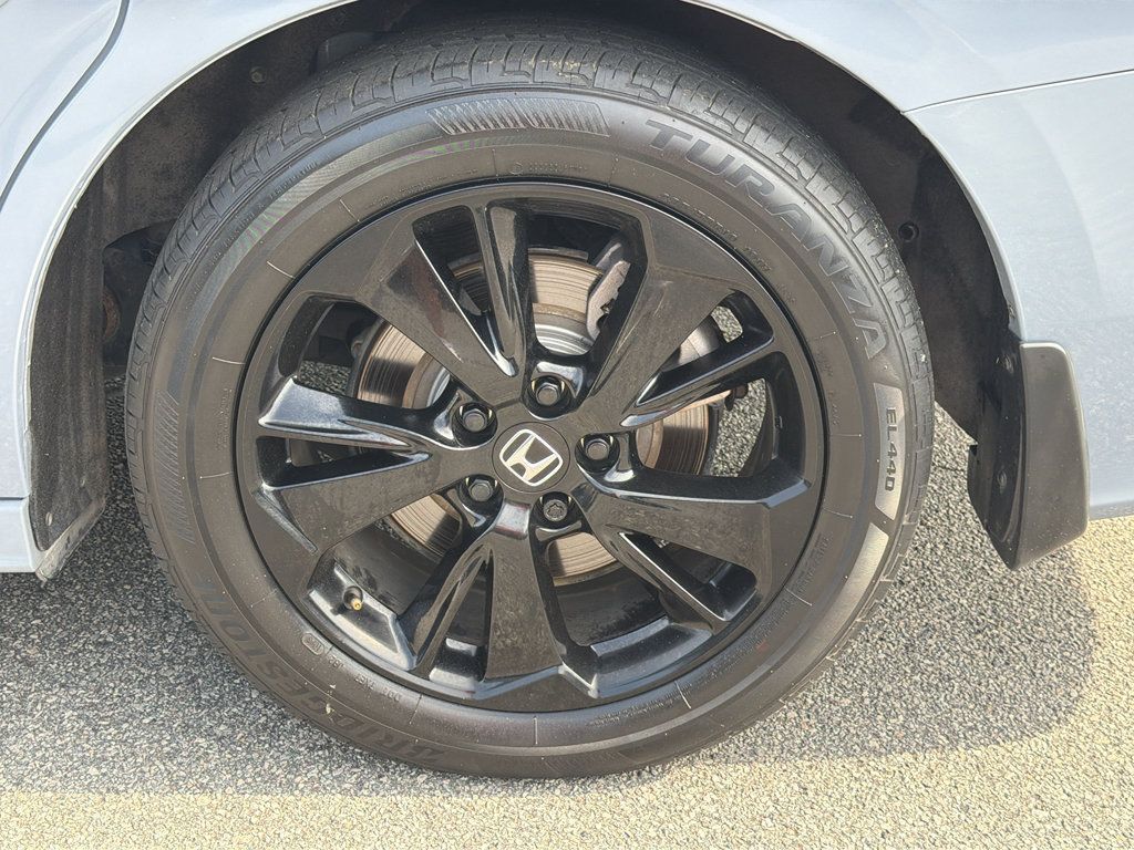 Used 2023 Honda Odyssey Sport image 34