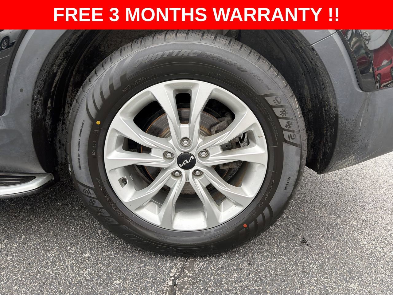 Used 2022 Kia Telluride LX AWD/4WD image 34