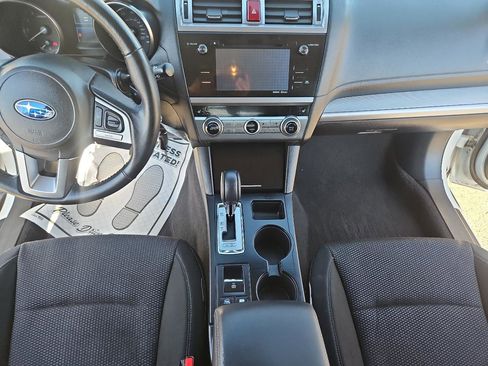 Used 2016 Subaru Outback 2.5i Premium image 23