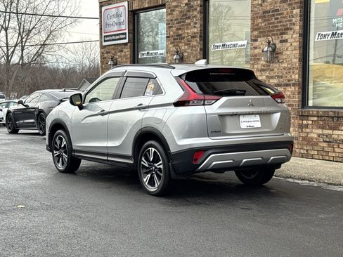 Used 2024 Mitsubishi Eclipse Cross SE image 3