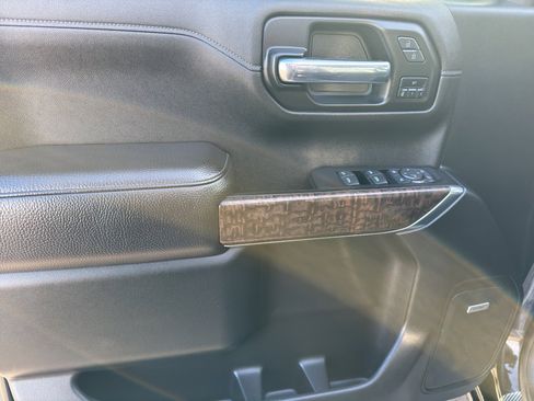 Used 2019 GMC Sierra 1500 Denali w/ Denali Ultimate Package image 14