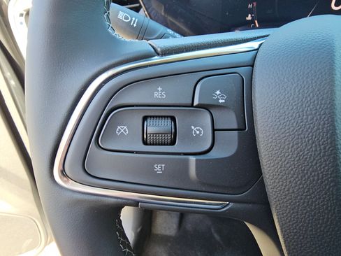 Used 2025 Buick Encore GX Preferred w/ Advanced Technology Package image 33