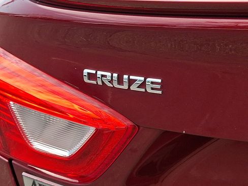 Certified 2016 Chevrolet Cruze Premier FWD image 35