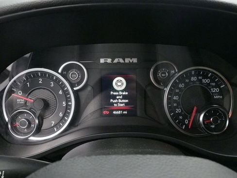 Used 2023 RAM 1500 Big Horn w/ Trailer Tow Group image 10