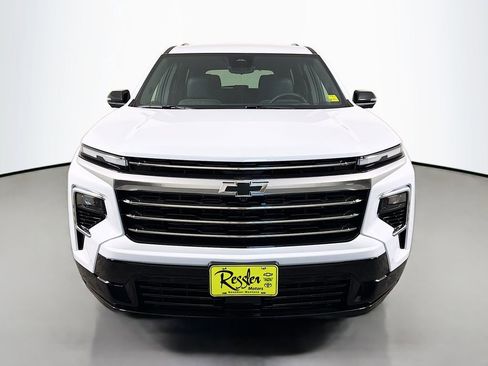 New 2026 Chevrolet Traverse High Country w/ LPO, Floor Liner Package image 2