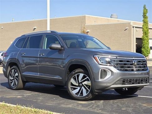New 2025 Volkswagen Atlas SEL AWD/4WD image 2