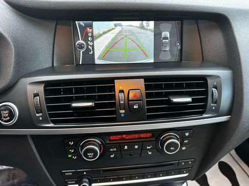 Used 2013 BMW X3 xDrive28i image 10