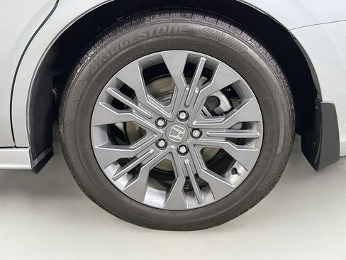 Used 2026 Honda Odyssey Touring image 35