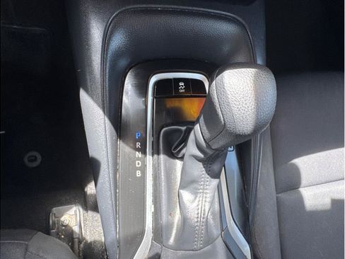 Used 2023 Toyota Corolla LE FWD image 21