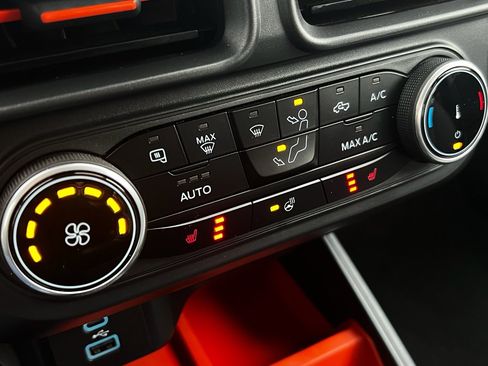 Used 2024 Ford Maverick XLT w/ XLT Luxury Package image 25