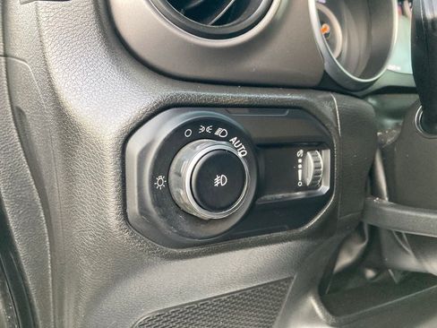 Used 2023 Jeep Wrangler Unlimited Sport AWD/4WD image 14