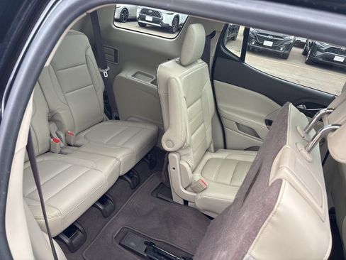 Used 2019 GMC Acadia Denali AWD/4WD image 40