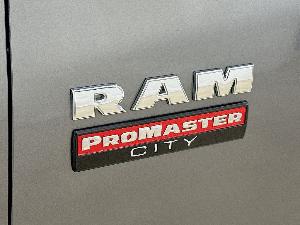 Used 2018 RAM ProMaster City Tradesman SLT FWD image 29