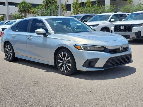 Used 2022 Honda Civic EX image 32