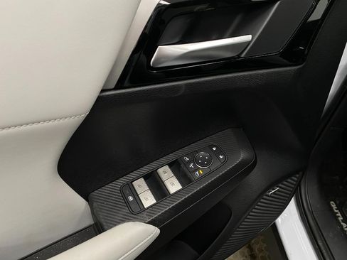 New 2026 Mitsubishi Outlander SE AWD/4WD image 33