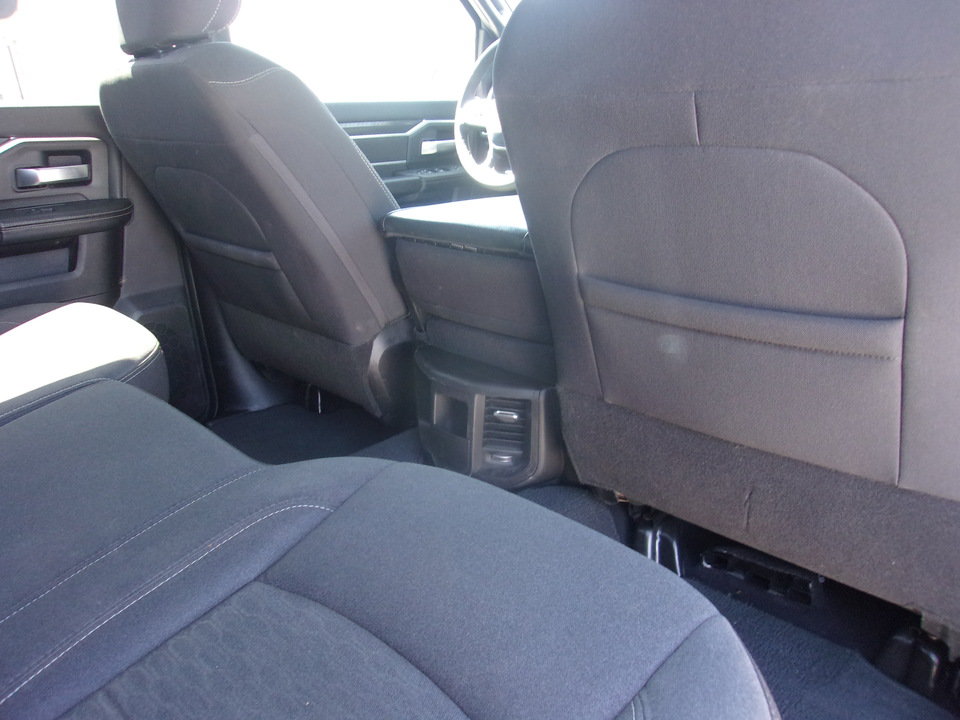Used 2025 RAM 2500 Big Horn AWD/4WD image 15