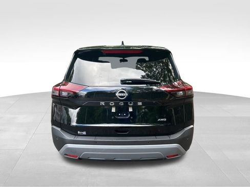 Used 2023 Nissan Rogue S AWD/4WD image 4