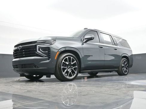 New 2026 Chevrolet Suburban RST w/ RST Capability Package image 55