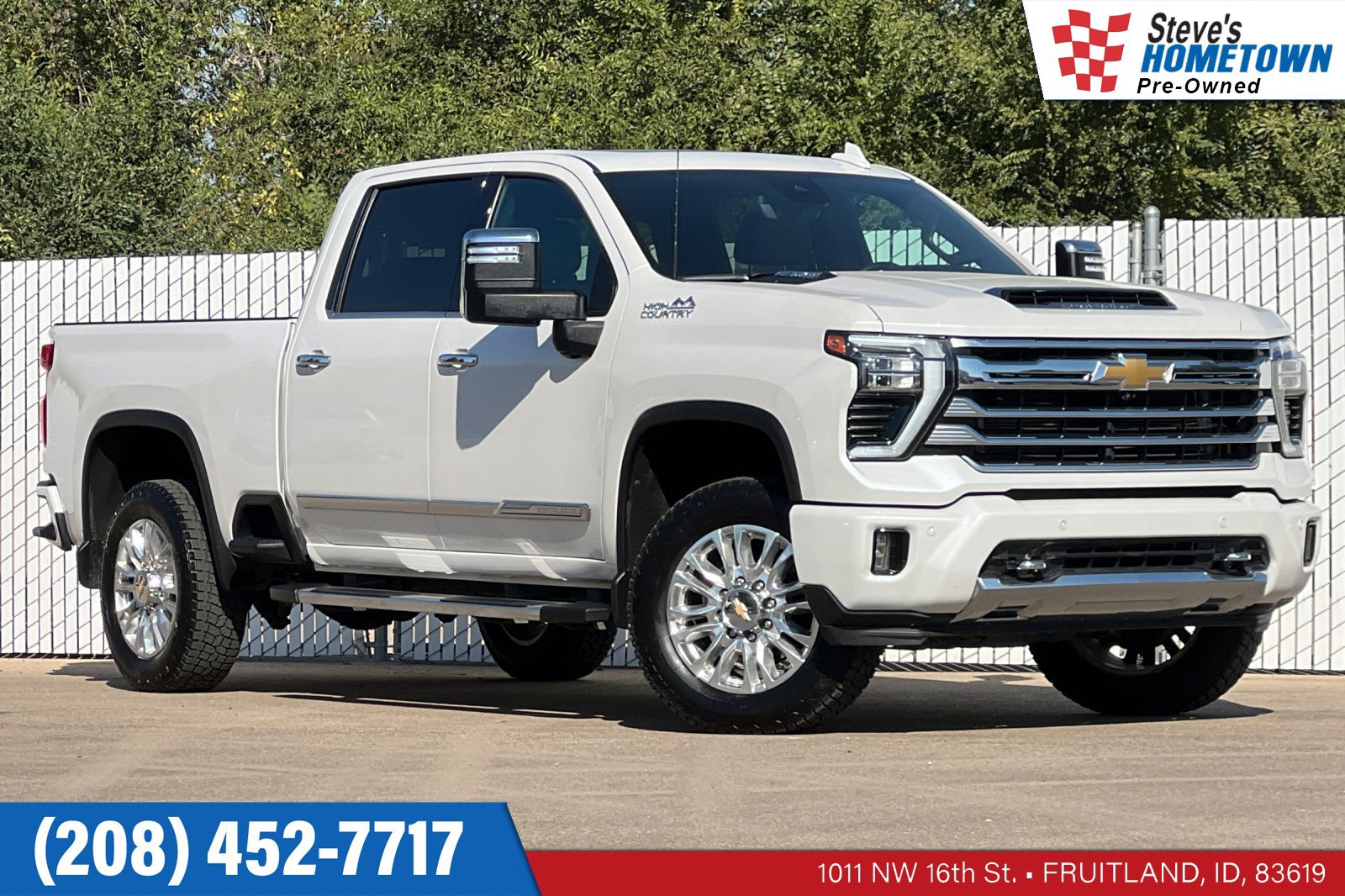 Used 2024 Chevrolet Silverado 2500 High Country w/ Technology Package AWD/4WD image 1
