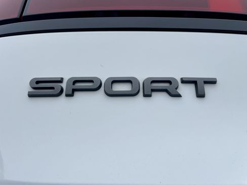 Certified 2025 Land Rover Range Rover Sport Dynamic SE AWD/4WD image 34