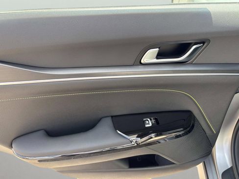 New 2026 Kia K5 GT image 17