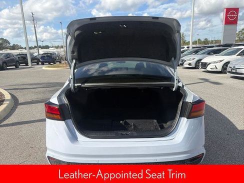 Certified 2024 Nissan Altima 2.5 SR w/ SR Premium Package image 11