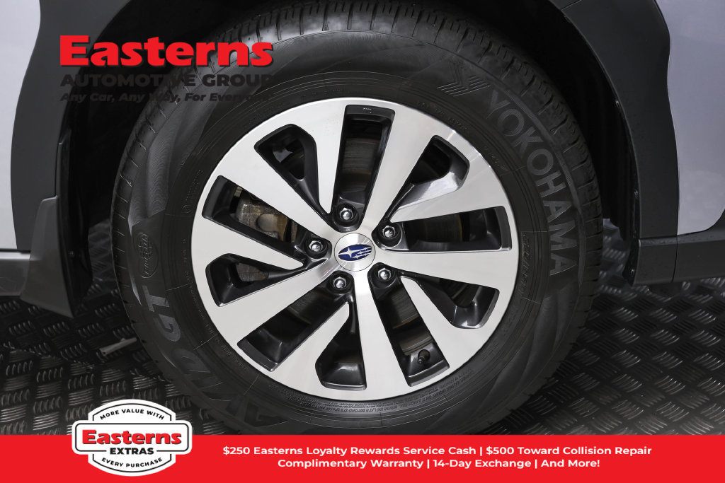 Used 2025 Subaru Outback Premium AWD/4WD image 27