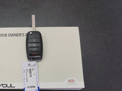 Used 2018 Kia Soul + FWD image 14