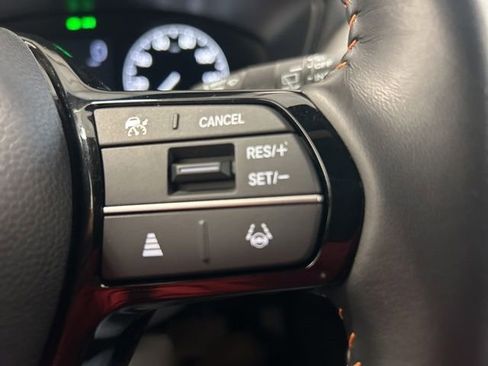 Certified 2025 Honda HR-V Sport image 27