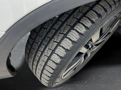 Used 2020 Honda Pilot Touring image 41