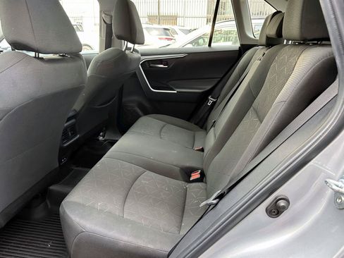 Used 2022 Toyota RAV4 XLE w/ Convenience Package AWD/4WD image 13
