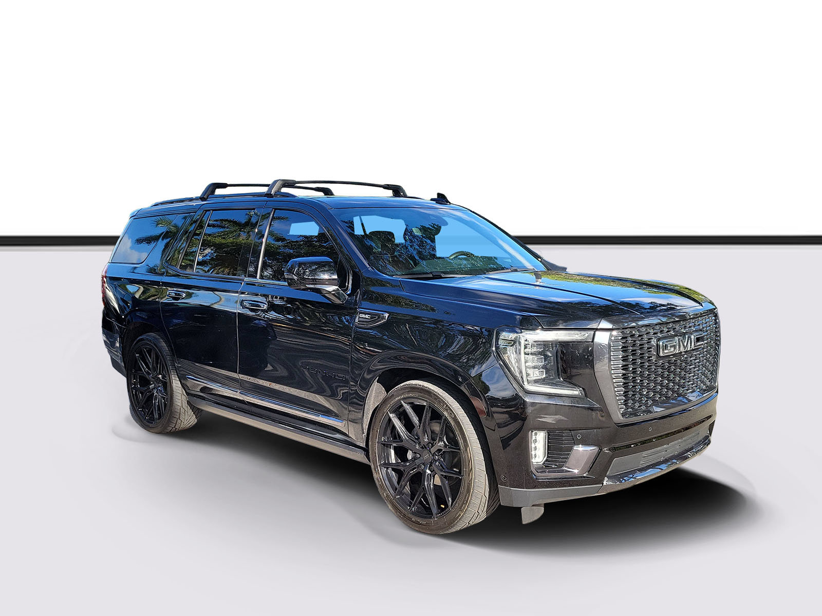 Used 2024 GMC Yukon Denali Ultimate AWD/4WD image 1