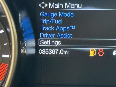 Used 2019 Ford Mustang Shelby GT350 w/ Technology Package RWD image 27