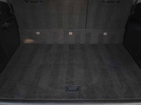 Used 2019 GMC Yukon XL Denali image 27