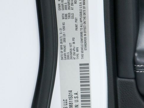 Used 2021 Jeep Grand Cherokee L Limited RWD image 35