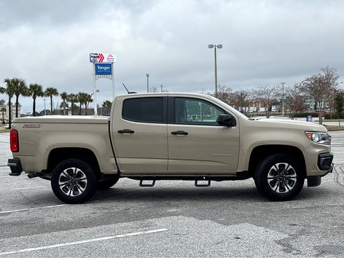 Used 2022 Chevrolet Colorado Z71 image 28