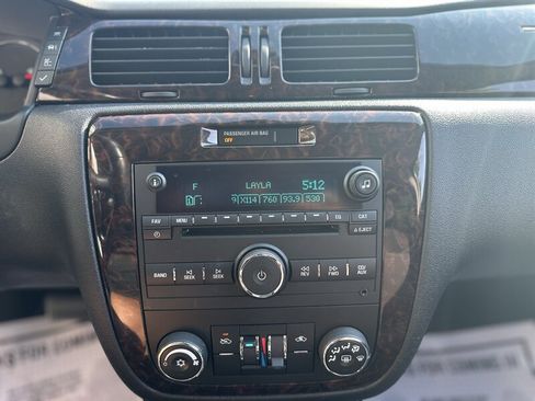 Used 2013 Chevrolet Impala LT FWD image 18