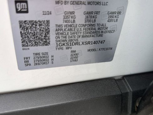 Used 2025 GMC Yukon Denali w/ Sun & Power Step Package RWD image 45
