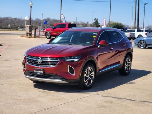 Used 2022 Buick Envision Essence w/ Safety Package image 3