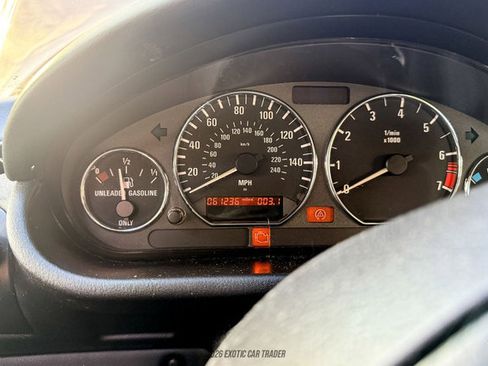 Used 2000 BMW Z3 2.5i image 48